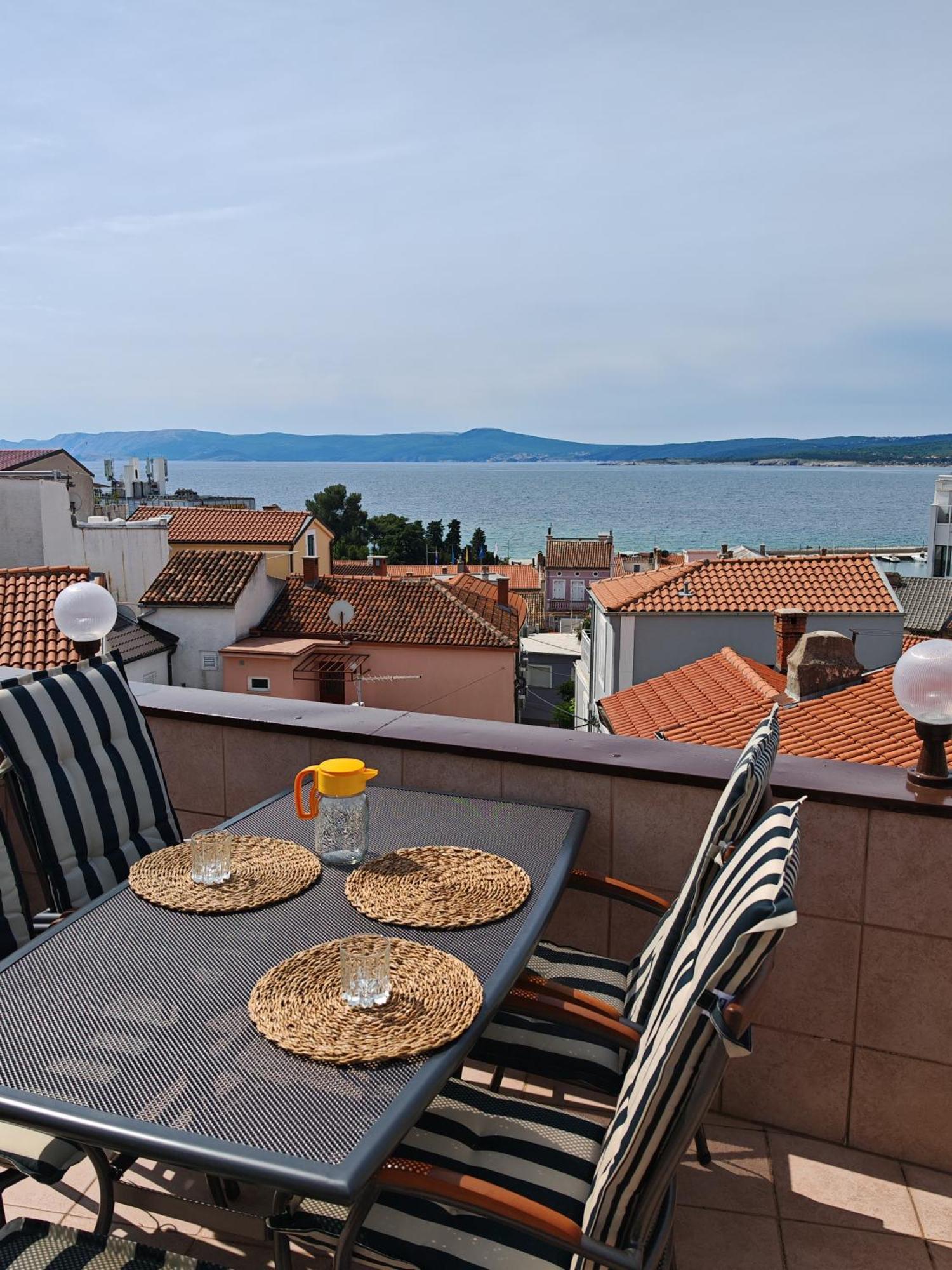 Apartman Vera Crikvenica Buitenkant foto